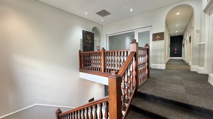 To Let Commercial Property for Rent in Somerset West Western Cape
